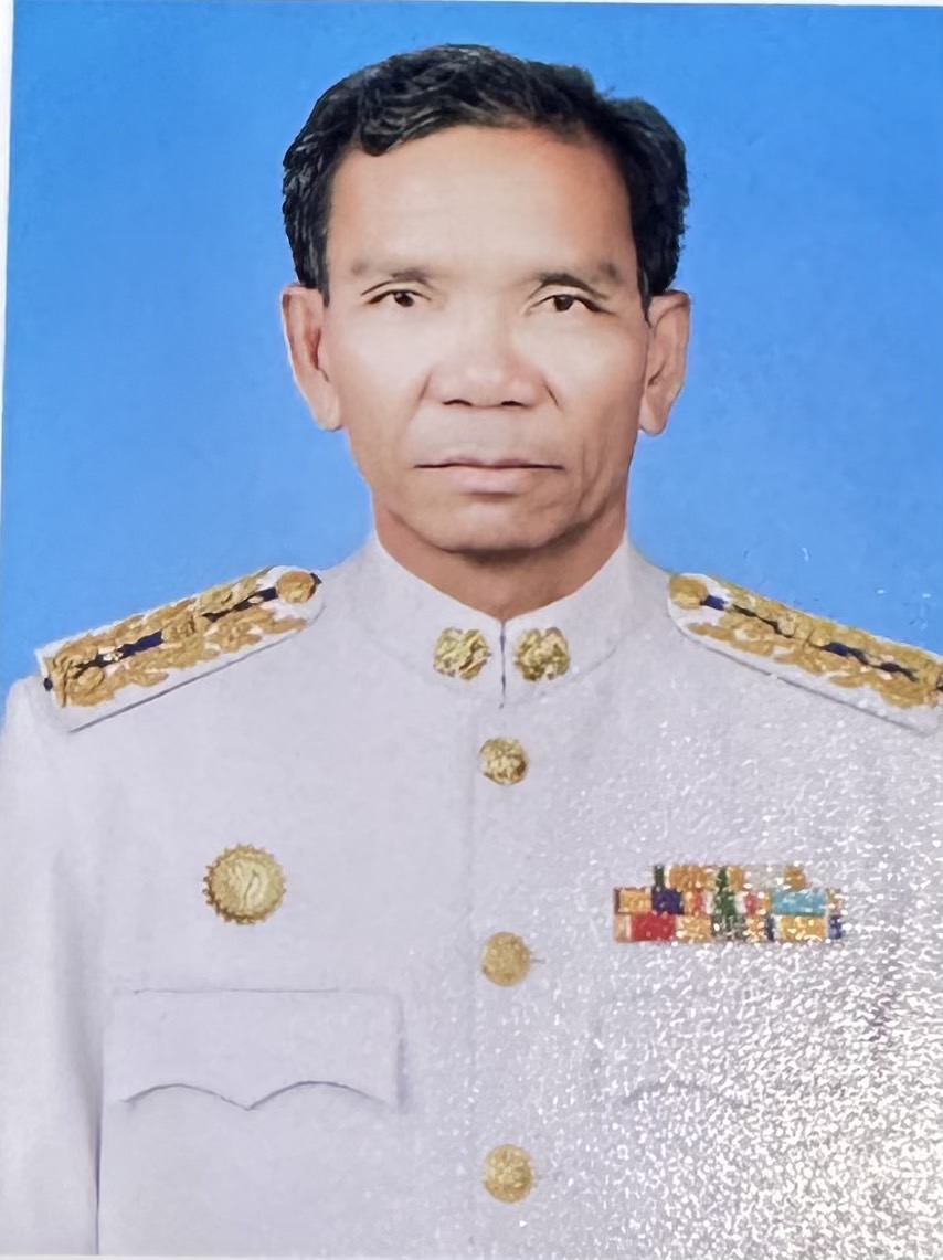 นายสุทธิเกียรติ ภูวงษ์